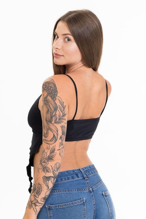 Top Preto com Amarração e Bicos