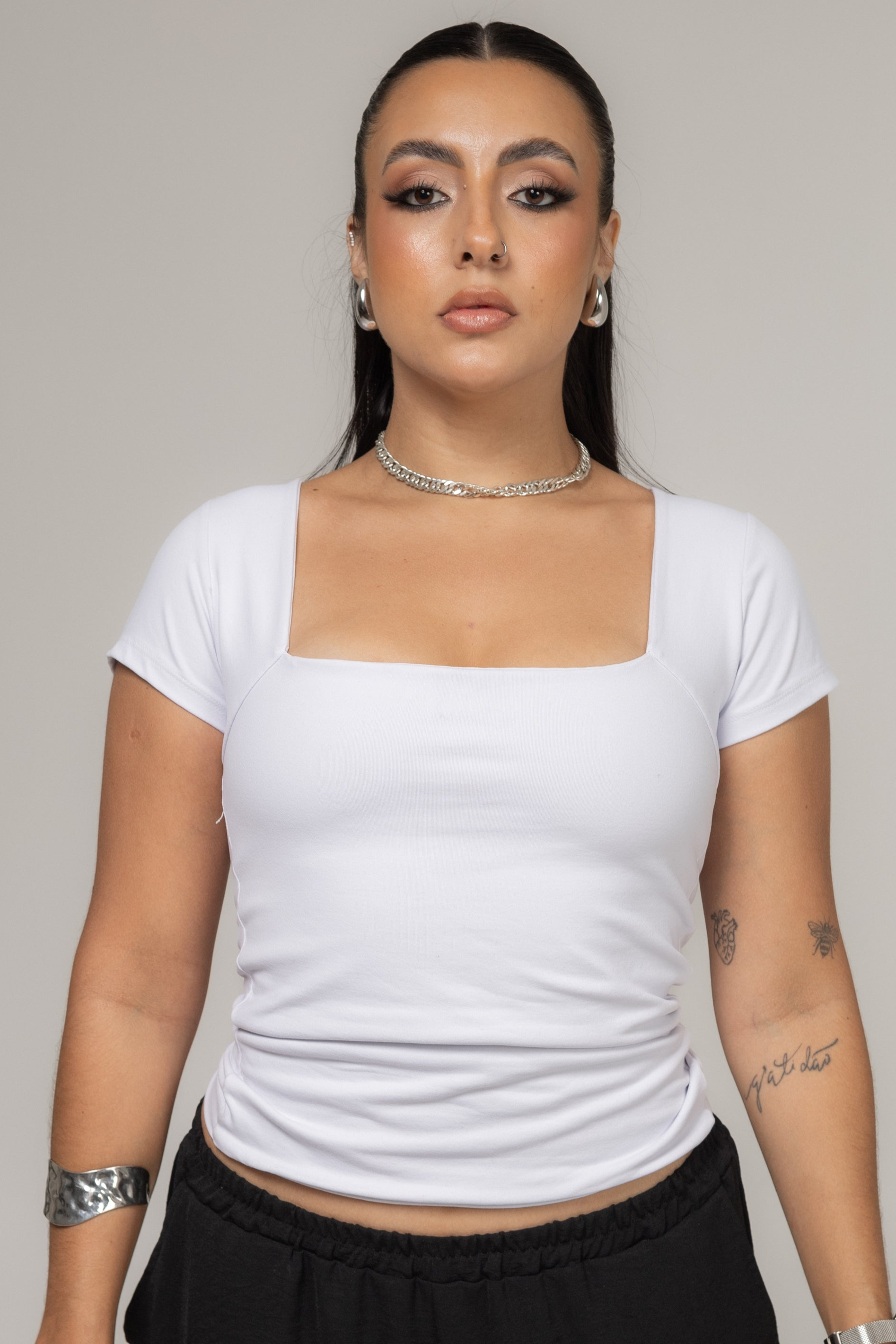 Blusa Decote Quadrado Branca