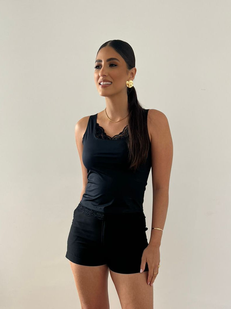 Short Curto Preto Alfaiataria